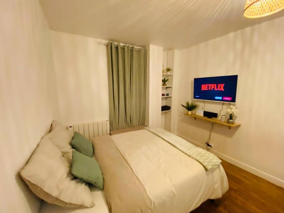 Studio Avec Lit Queen Size Au Pied Du Tramway 3. Villemomble Ngoại thất bức ảnh