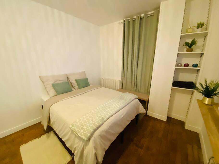 Studio Avec Lit Queen Size Au Pied Du Tramway 3. Villemomble Ngoại thất bức ảnh